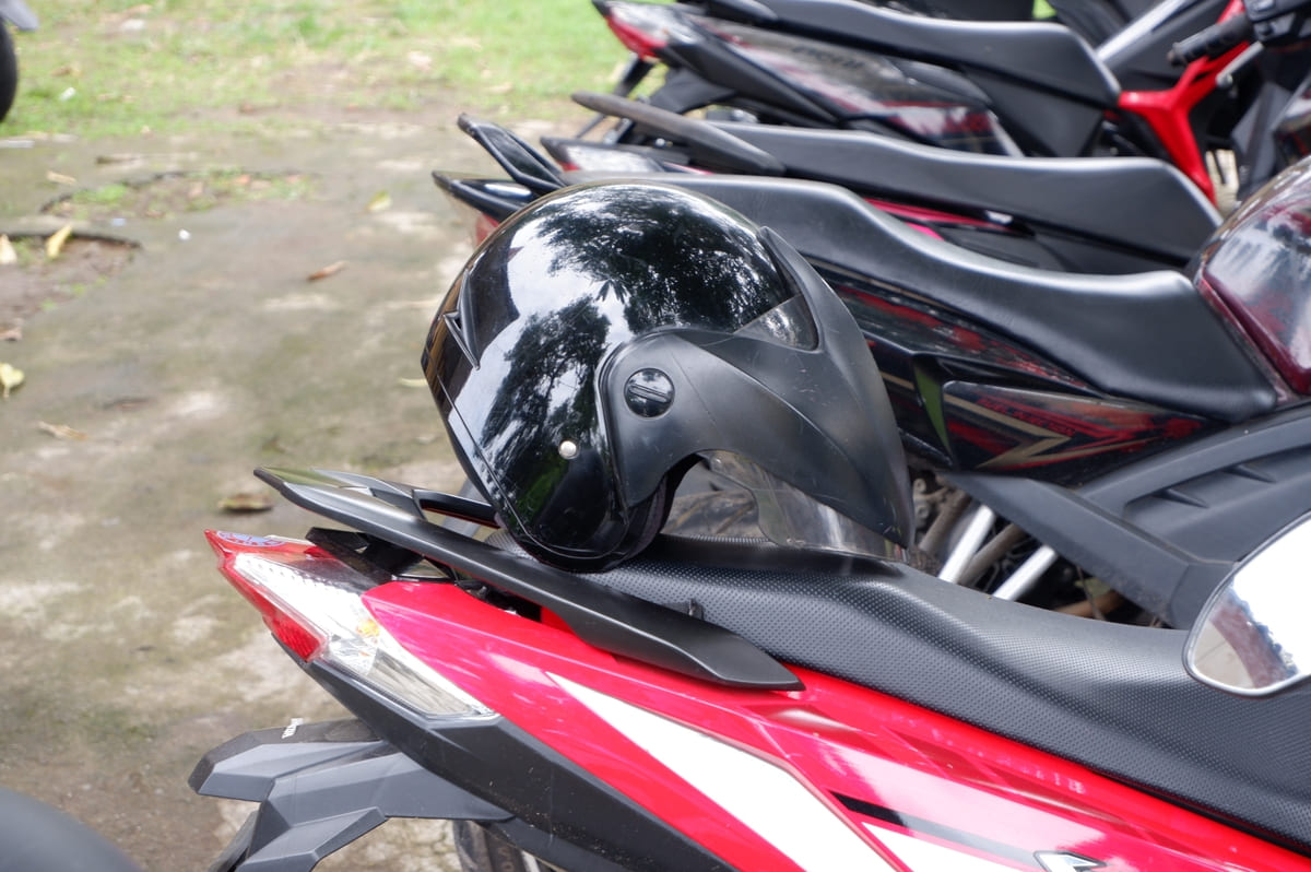 Hal Yang Harus Diperhatikan Ketika Memotong Jok Motor